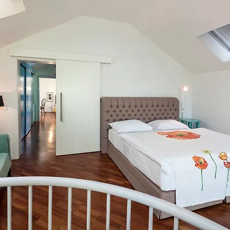 Casa Cervo Velden アパート